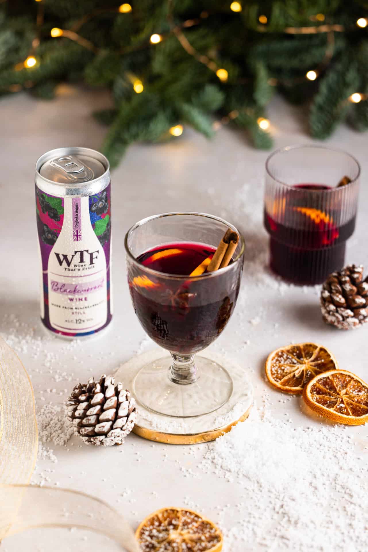 The Ultimate Fruit Wine Christmas Guide: Festive Drinks and Gift Ideas